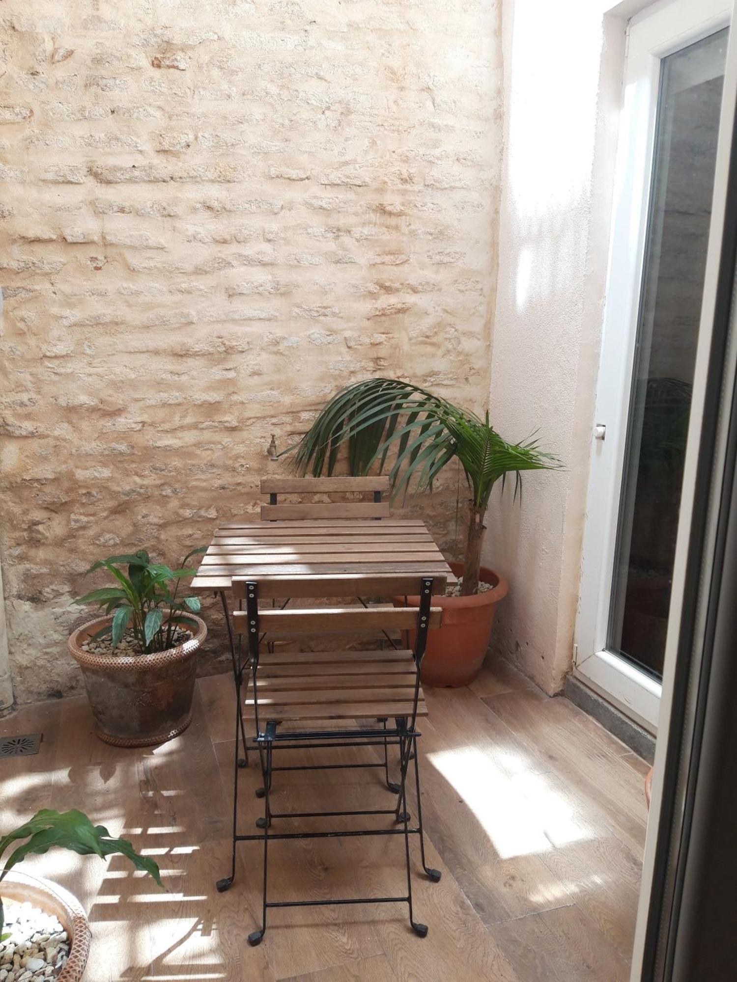 The Green Balcony — Fotos 3